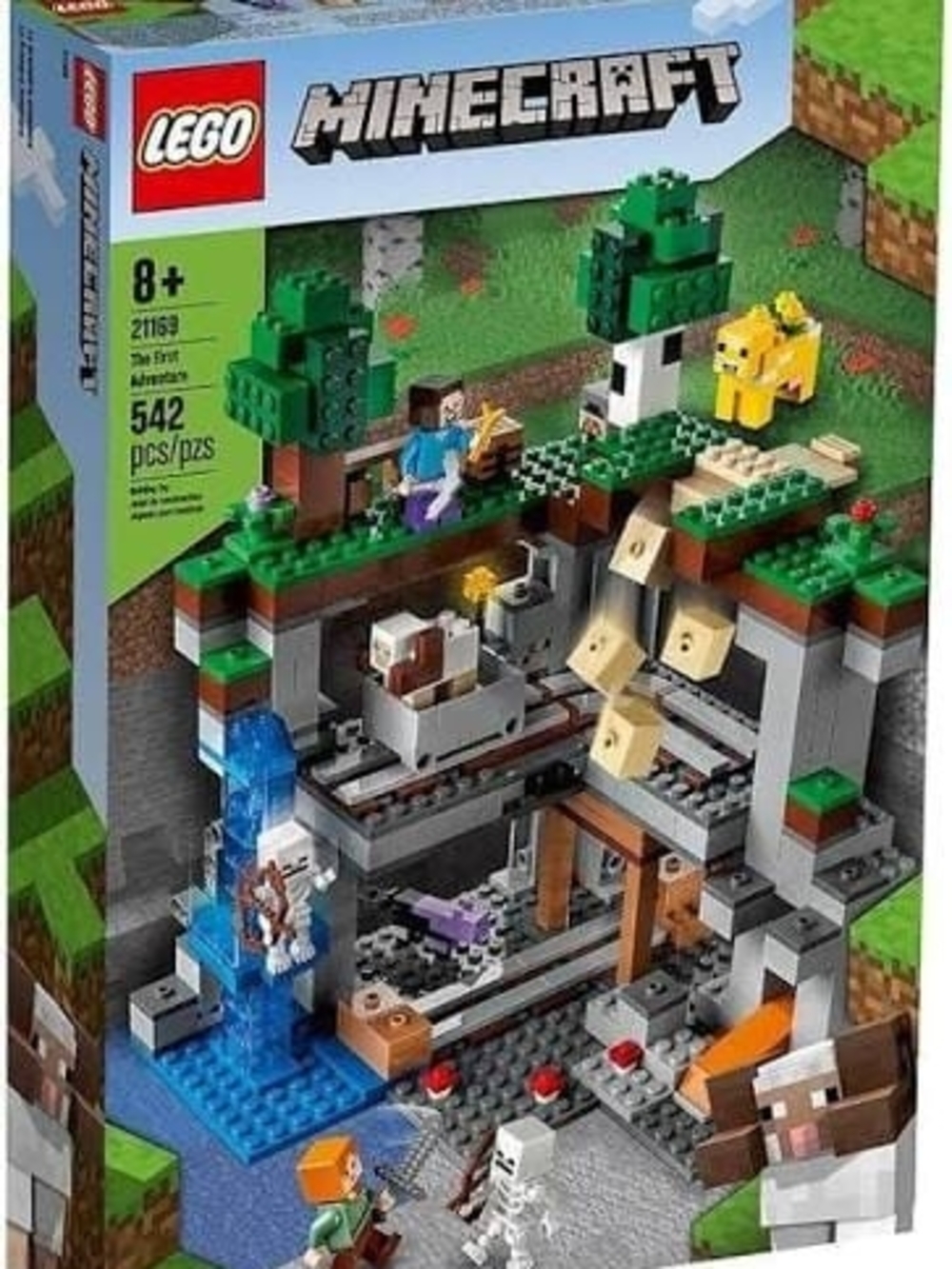 Lego NWT Minecraft The First Adventure Set